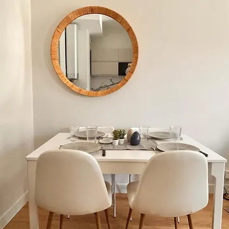 Beautiful, Modern 1-bed Apartment, 5 Mins Rer A Apartamento Saint-Germain-en-Laye