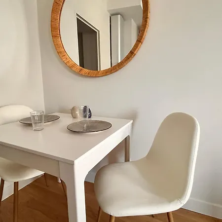 Beautiful, Modern 1-bed Apartment, 5 Mins Rer A * Saint-Germain-en-Laye